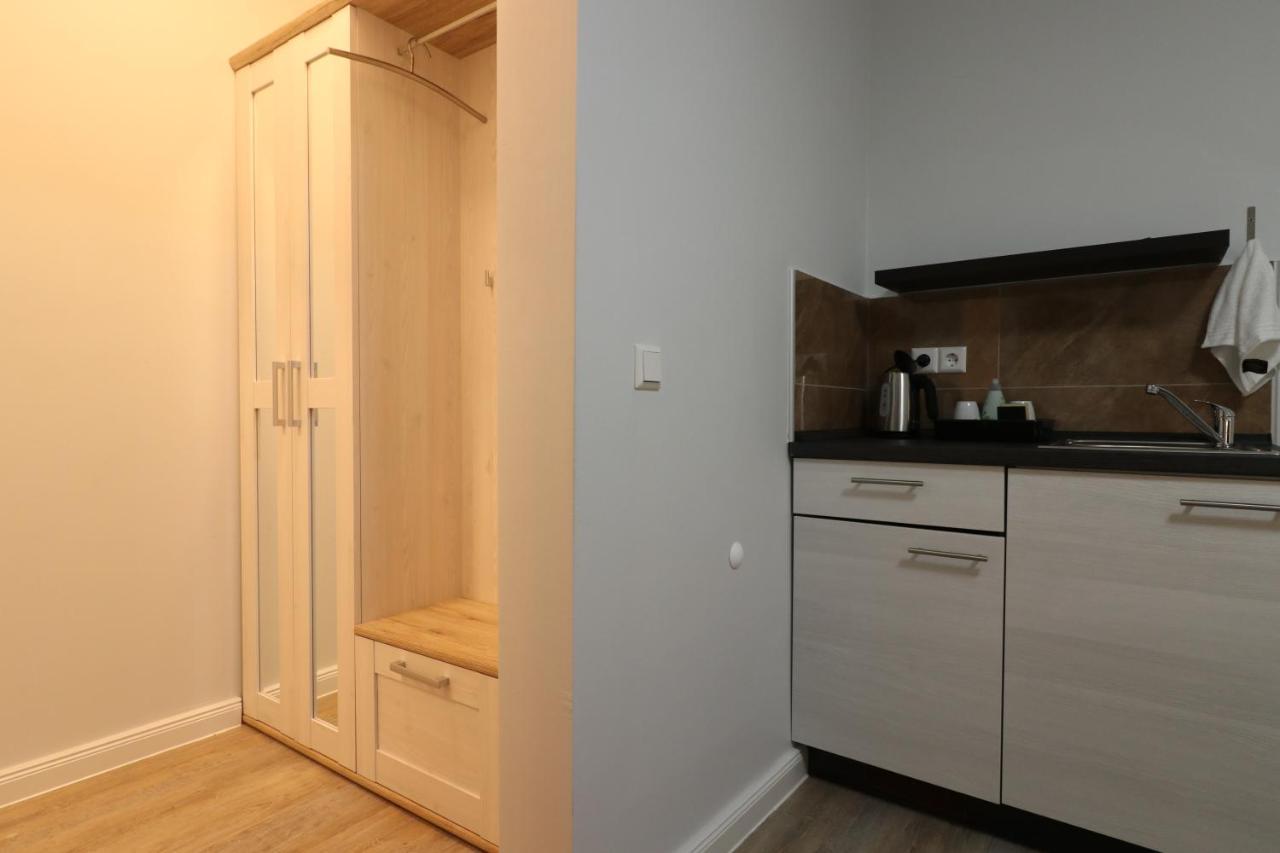 Schiller Pension Bielefeld Bagian luar foto